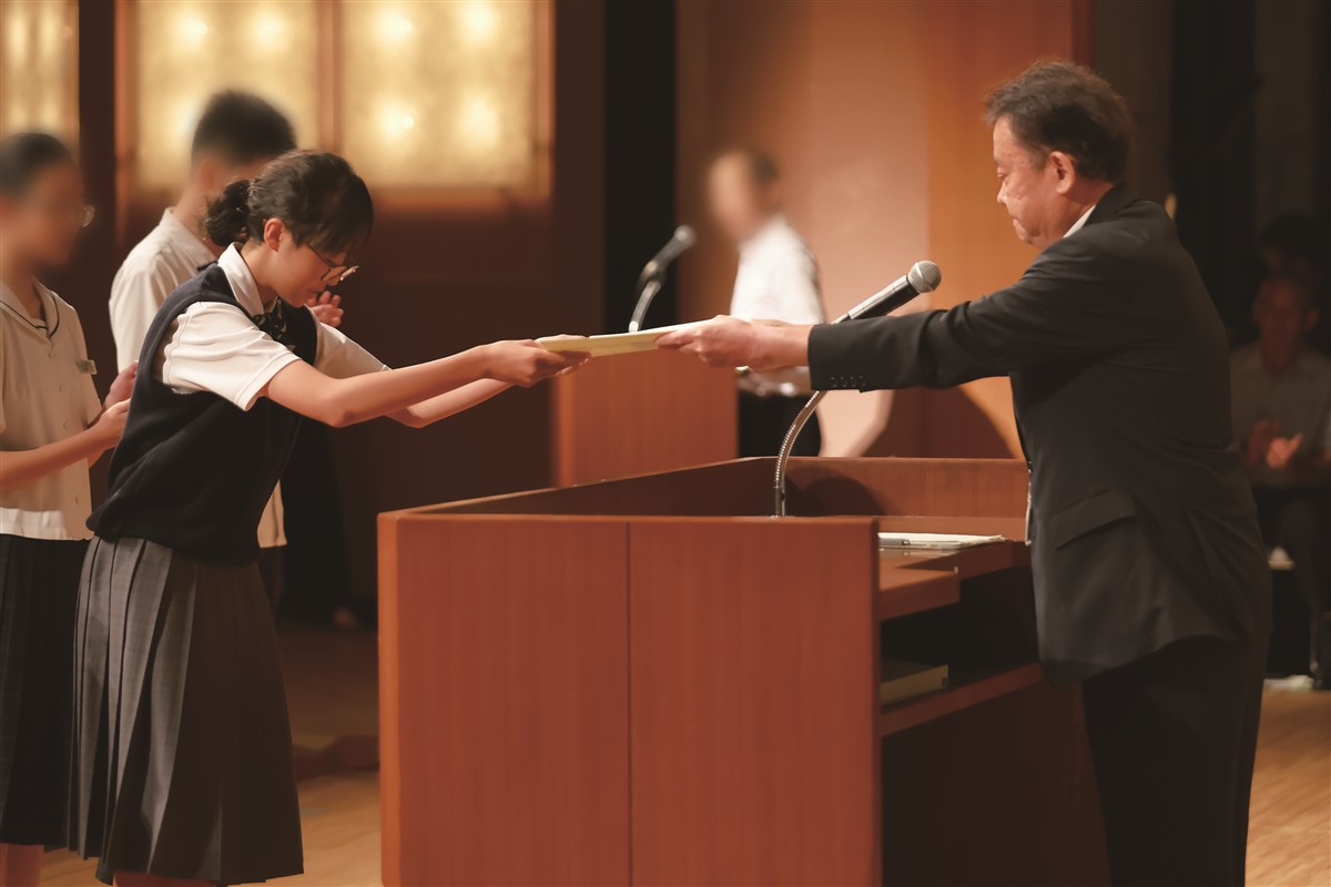 英語スピーチ大会の画像